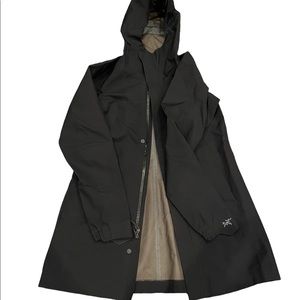 Arc’teryx Codetta Coat, Black, Medium, full zip